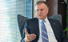 Lütfü Savaş: “Depremde 22 Yıllık Hükümet Sınıfta Kaldı, Rant ve Siyasi Kazanım İçin Üstüme Geldiler”