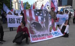 SOL Parti Üyeleri İstanbul’da Bağımsızlık Yürüyüşü Düzenledi