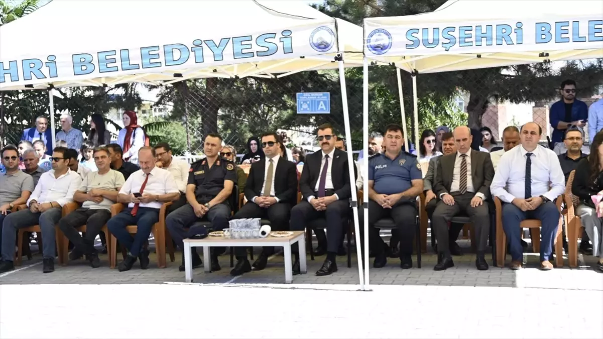 Sivas’ın Suşehri ilçesinde İlköğretim Haftası kutlandı