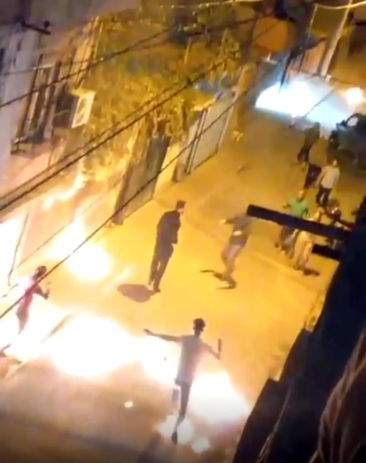 Adana’da Molotoflu Saldırı