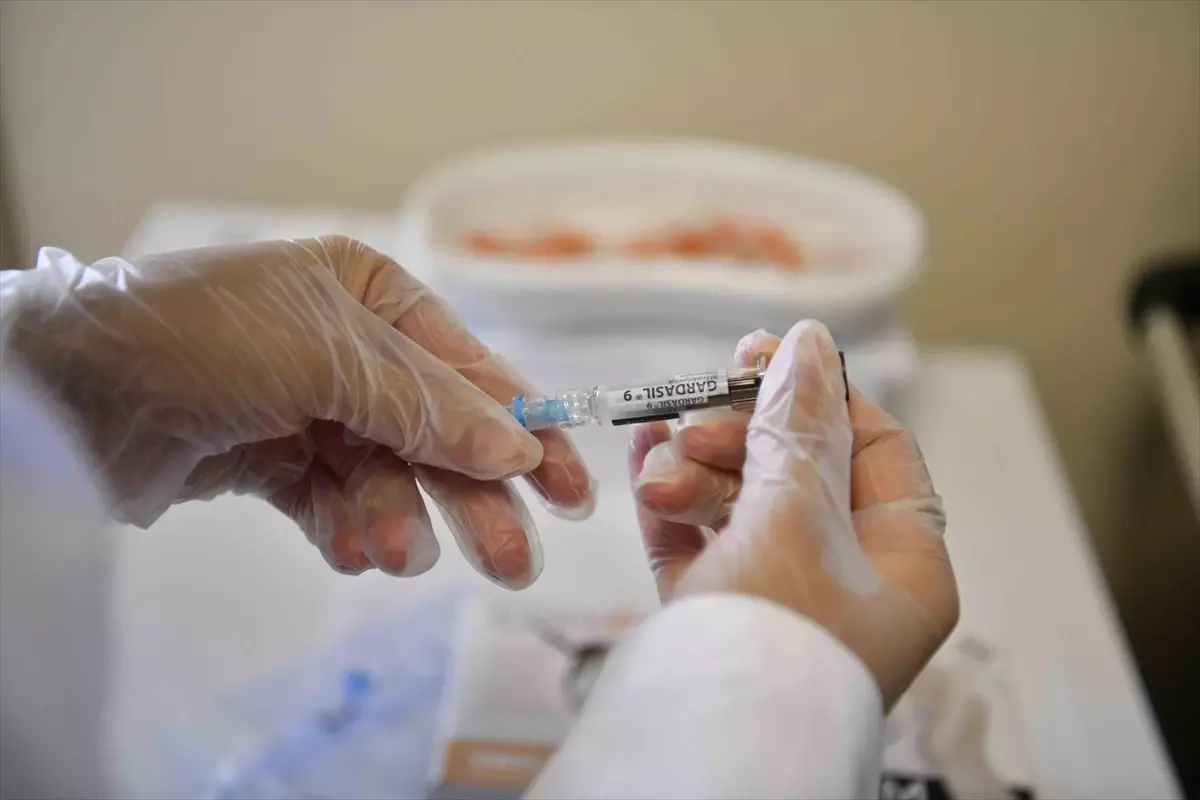 Ankara’da Ücretsiz HPV Aşısı Uygulaması
