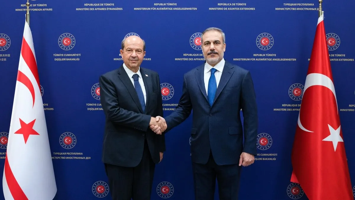 Dışişleri Bakanı Hakan FidanKKTC Cumhurbaşkanı Ersin Tatar ile görüştü
