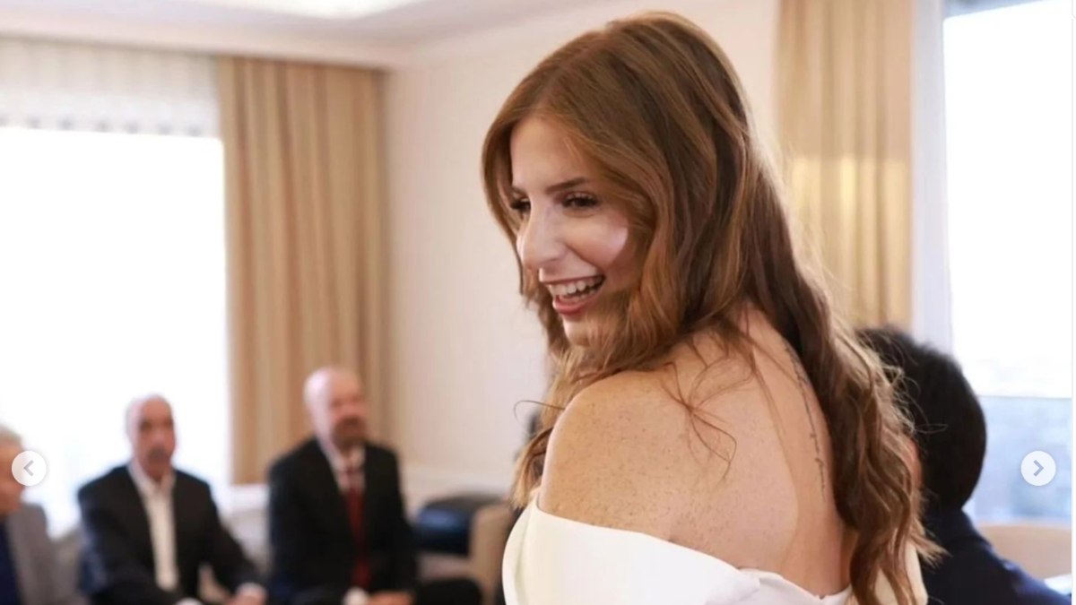 Sihirli Annem’in Çilek’i Zeynep Özkaya’yı istediler! Fotoğraflara beğeni yağdı