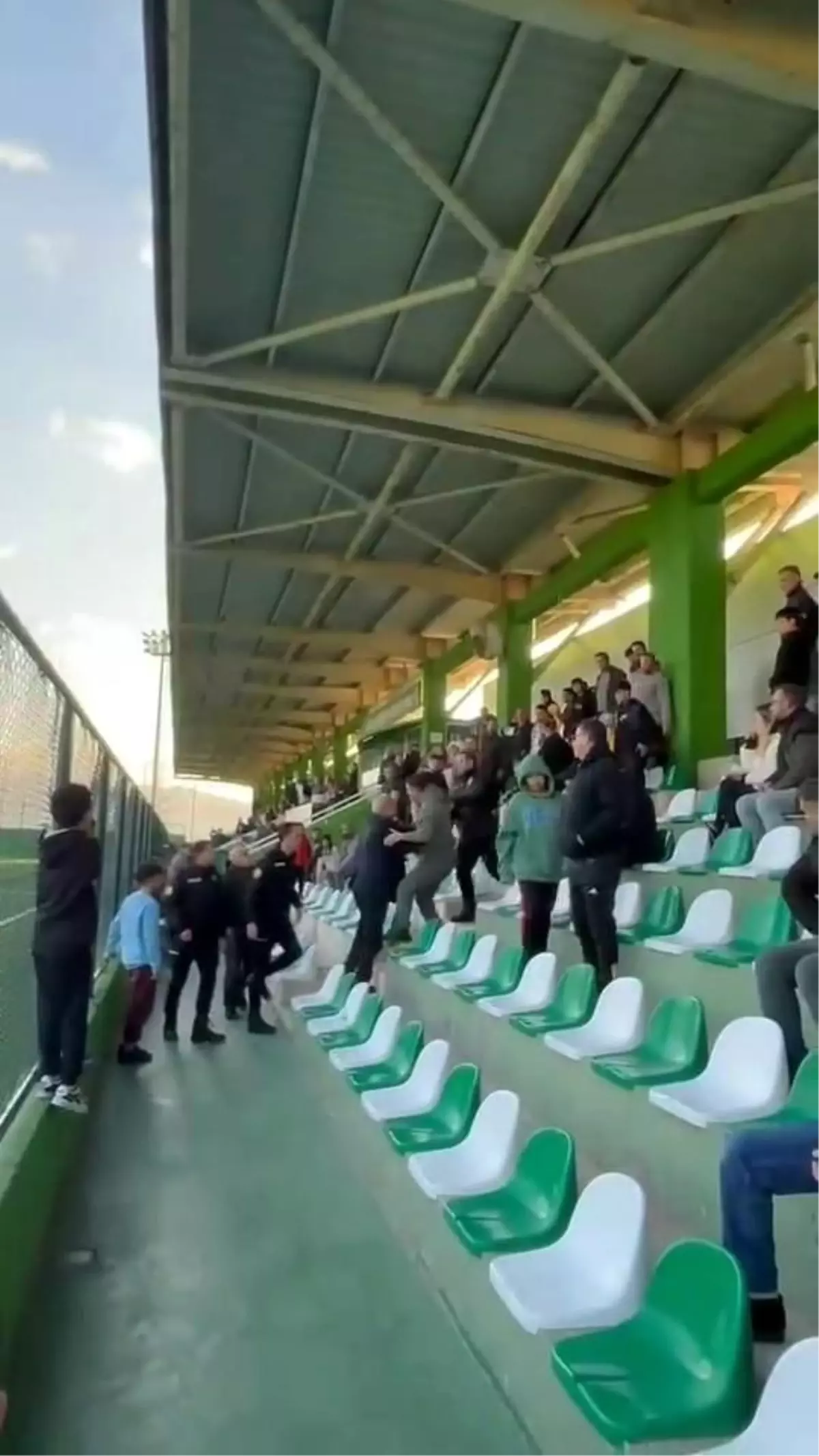 Bursa’da Futbol Maçında Kavga