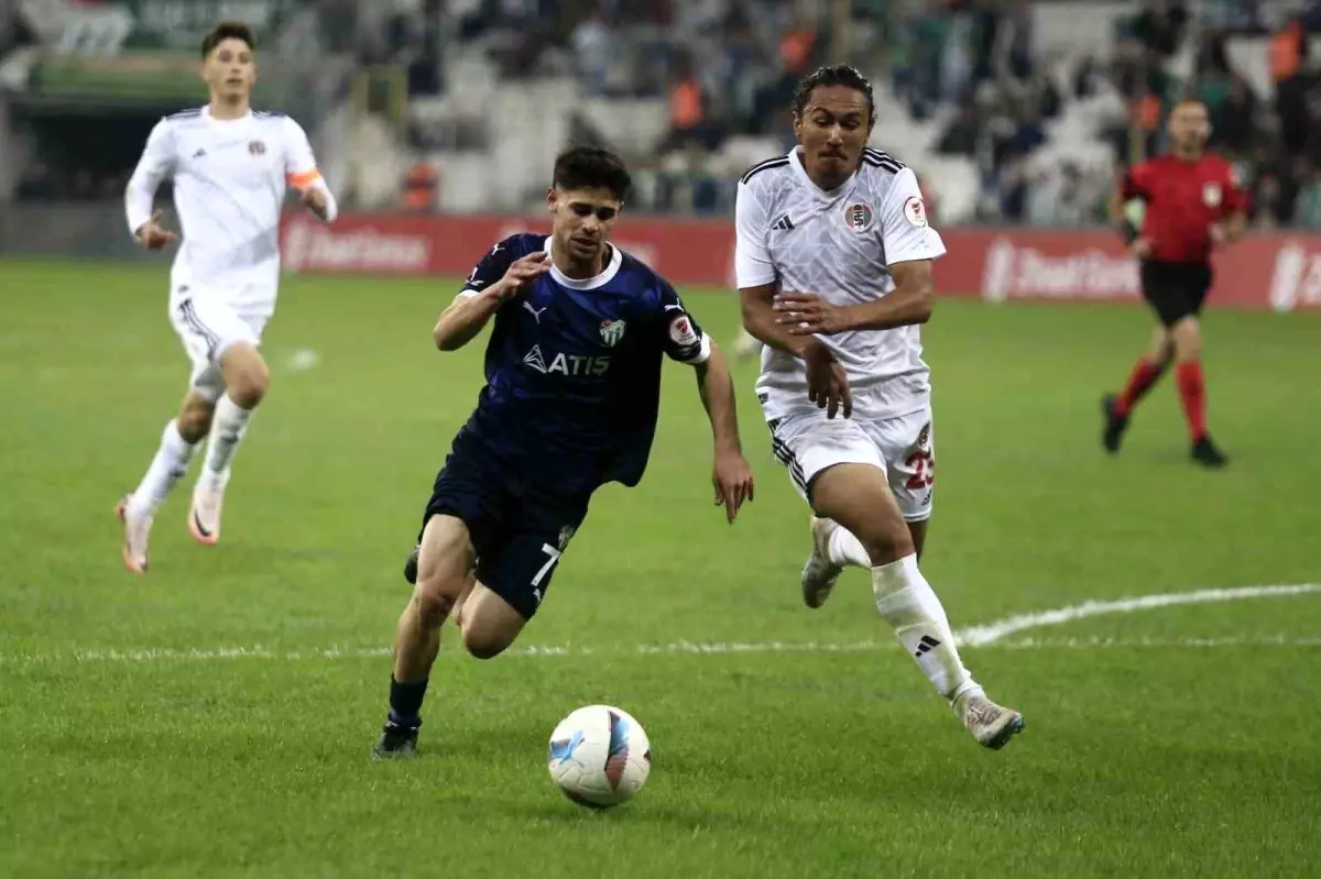 Bursaspor’un 10 Maçlık Gol Yeme Serisi Son Buldu