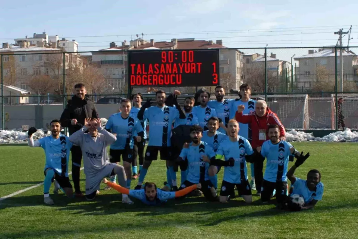 Döğergücü FK Namağlup Lider